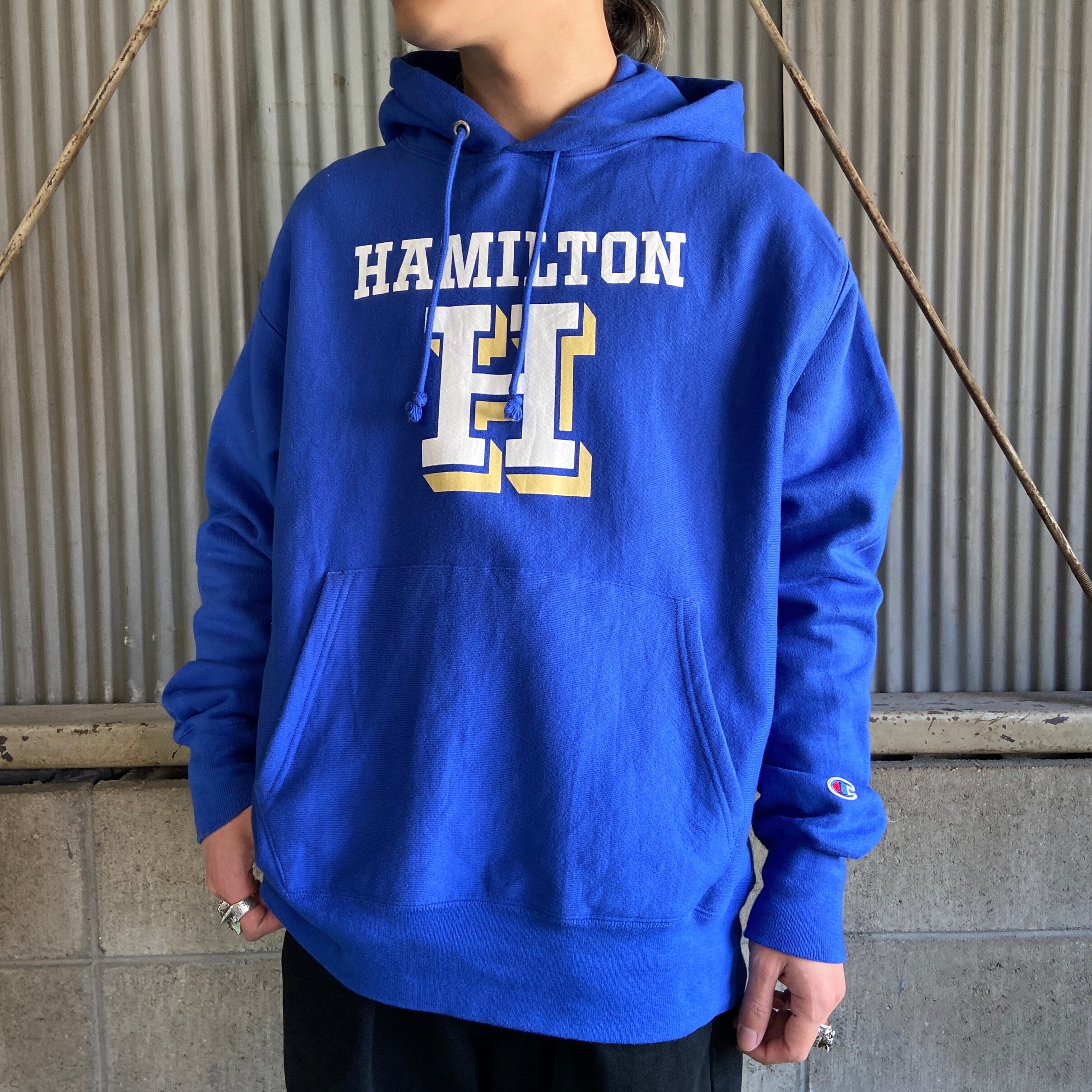 Champion チャンピオン リバースウィーブ スウェットパーカー メンズ2XL 古着 カレッジロゴ プリント 青タグ 復刻 REVERSE  WEAVE スウェットパーカー ブルー 青 フーディー ビッグサイズ 大きいサイズ【パーカー】【SW20】 | cave 古着屋【公式】古着通販サイト