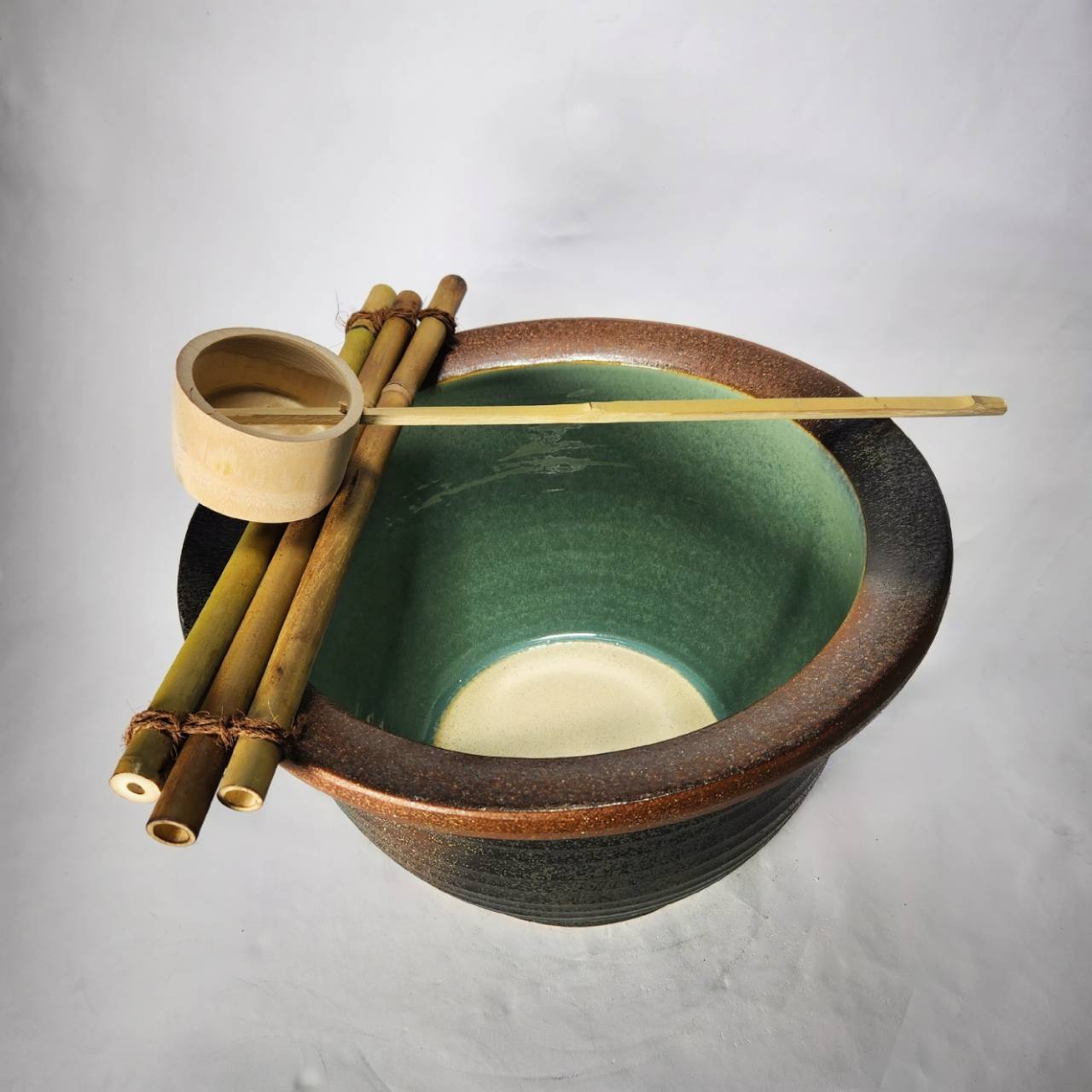 D-壁 盆栽鉢 睡蓮鉢 メダカ鉢 水盤 花器 陶器鉢 龍 雲龍 緑釉 貫入 アン コゲ千段水鉢 13号 ／睡蓮鉢（信楽焼き・陶器・水鉢・めだか鉢・メダカ