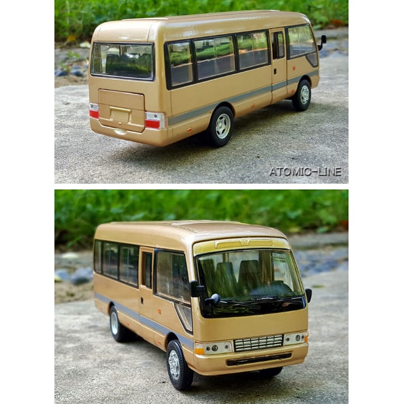 マイクロバス 1/32スケール TOYOTA コースター バス 1/32 ミニカー ライト点灯 エンジン