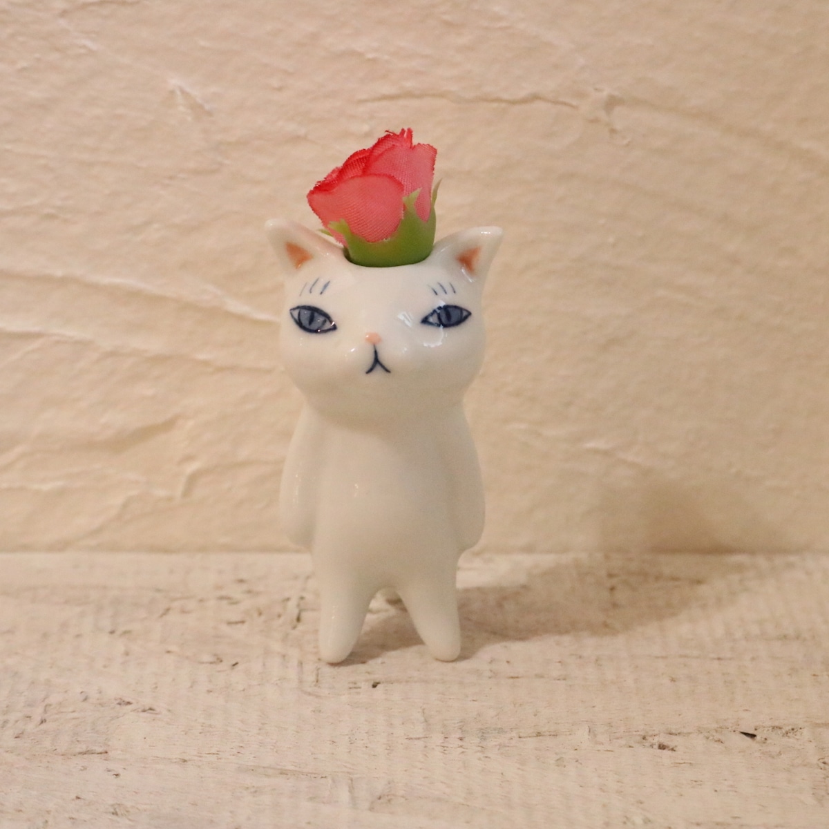 仁王立ち猫 小 FLOWERS作 0119-6 | ギャラリーSORA