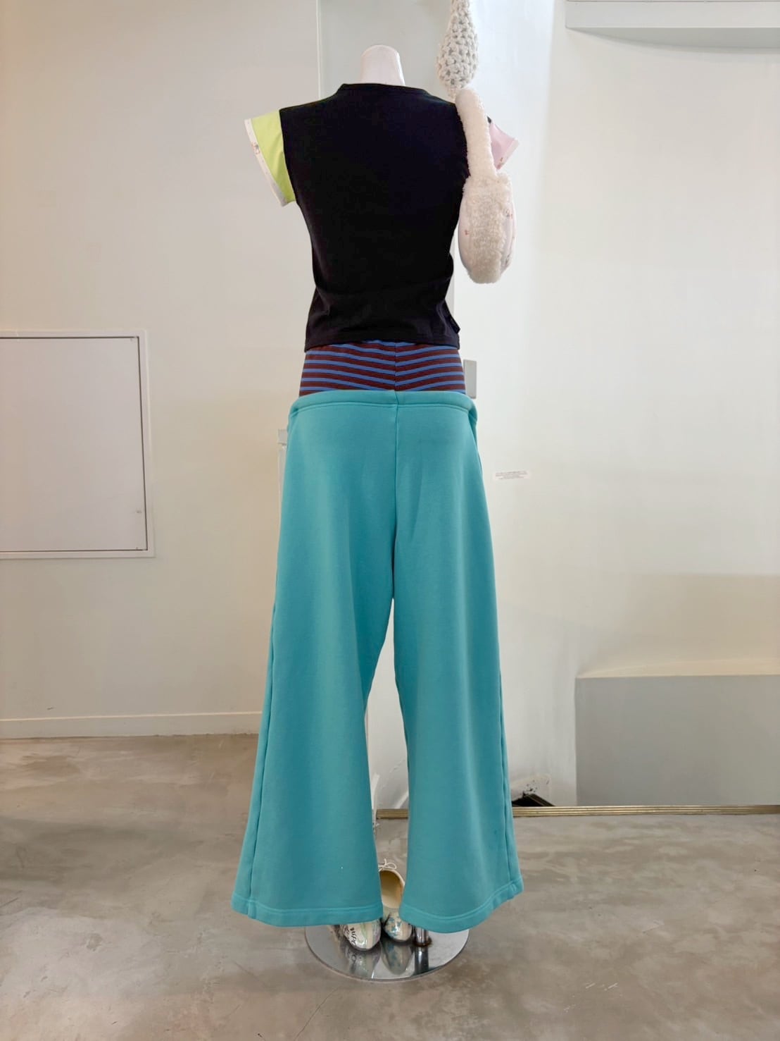 トップス Ans Dotsloevner FRILLED TINY TEE / BLACK AY9945s.jpg
