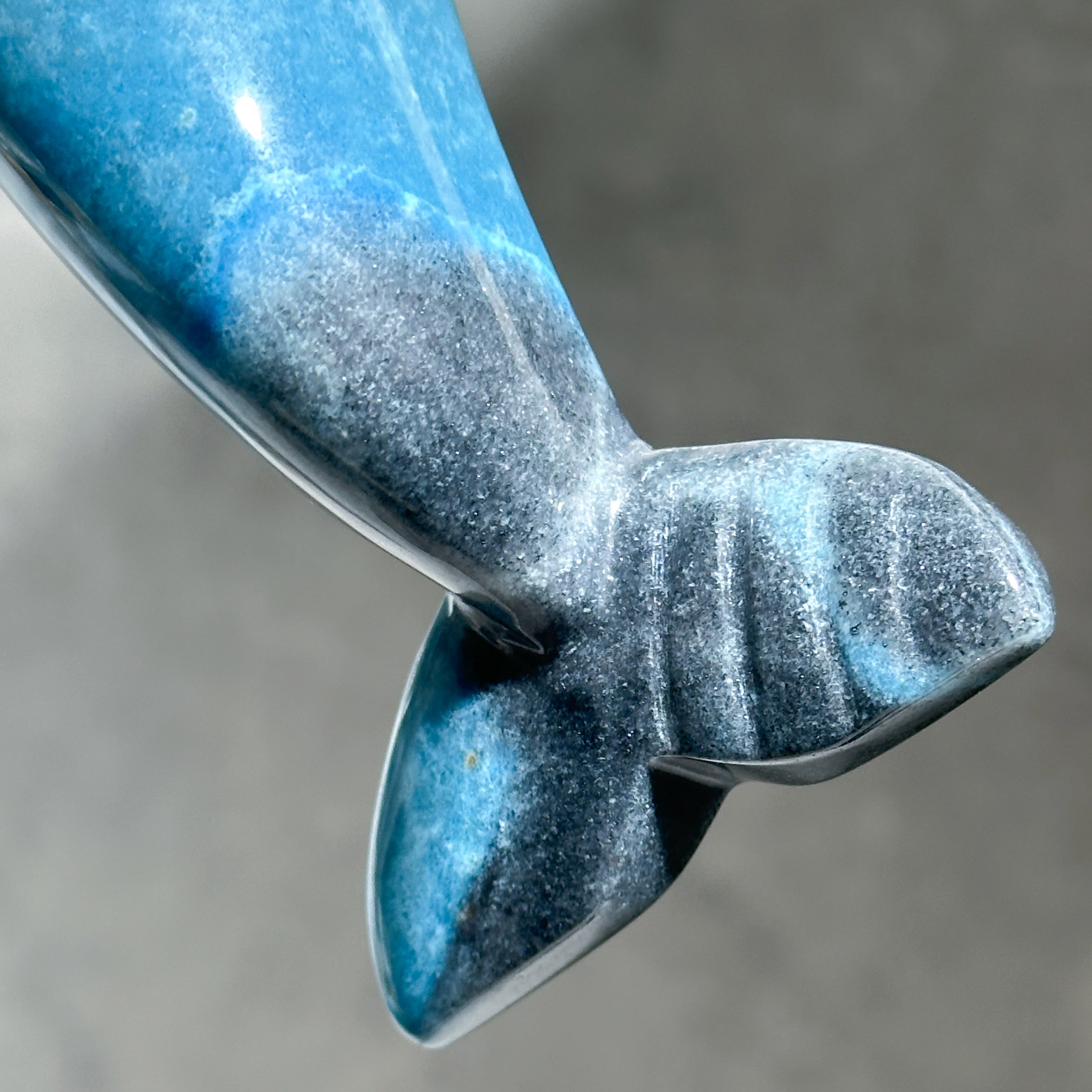 トロレアイトインクォーツ（トロール石）イルカ61◇Trolleite In