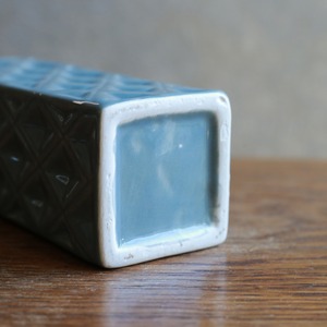 北欧感じる、陶器の上品なフラワーベース 3