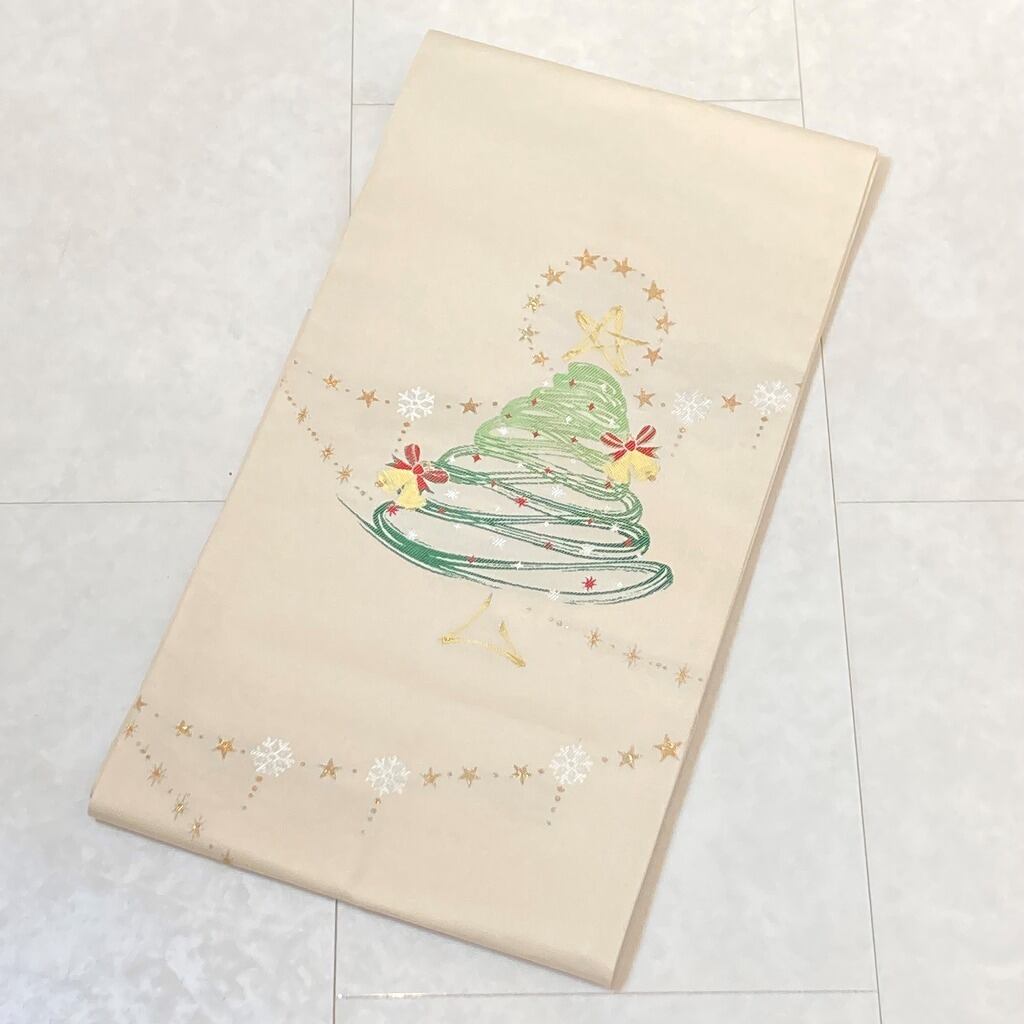 西陣織 未使用 名古屋帯 クリスマス Xmas 絹 金糸 白 赤 緑 アイボリー