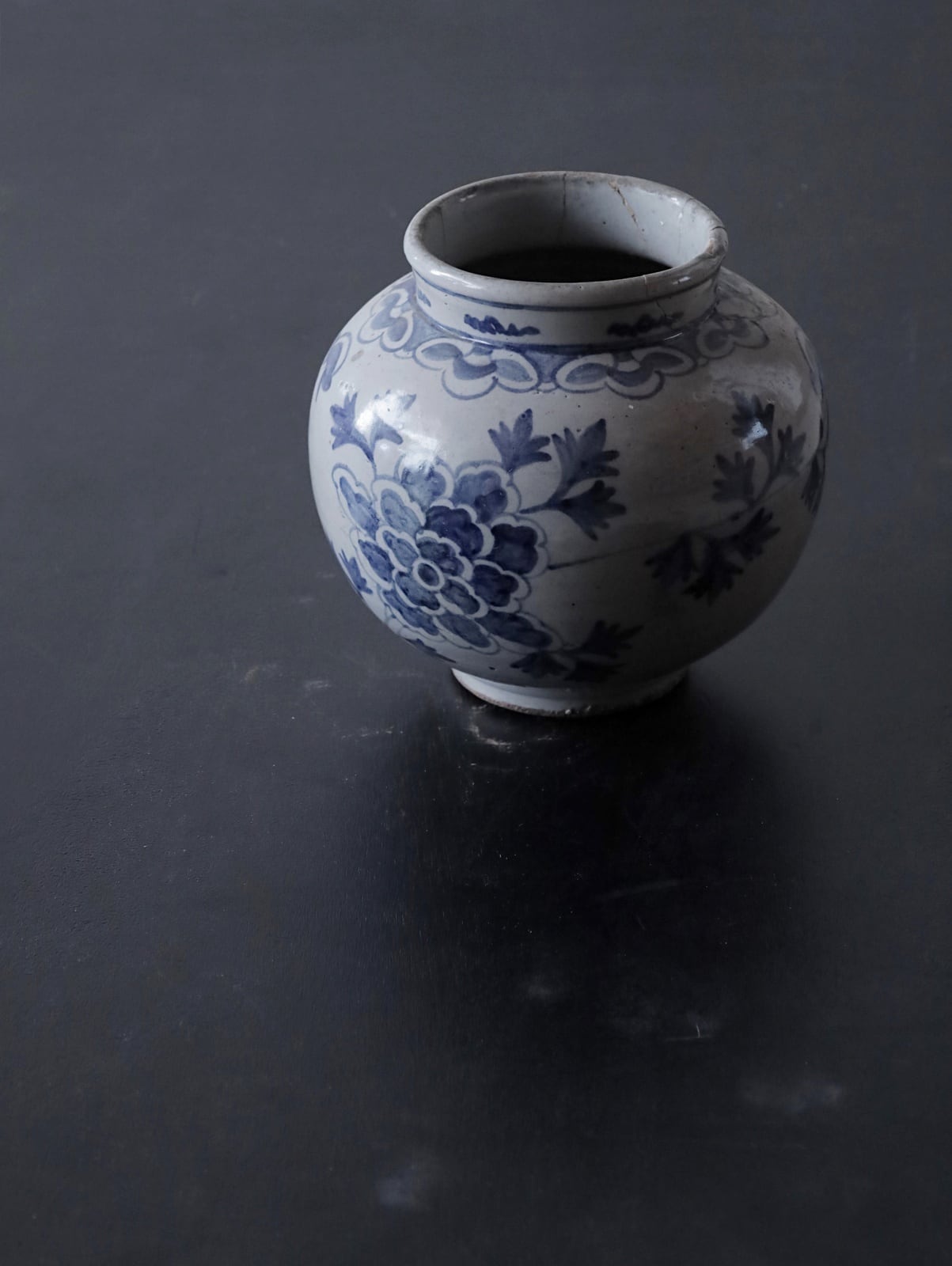 李朝 染付 壺 丁巳新正（1917年） 李範植 李朝 染付壺 【店頭渡し】 | アルドマ 古道具・古家具・アンティーク