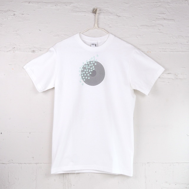 TshirtsComplex｜Yukako Tanaka「traiangle flying」