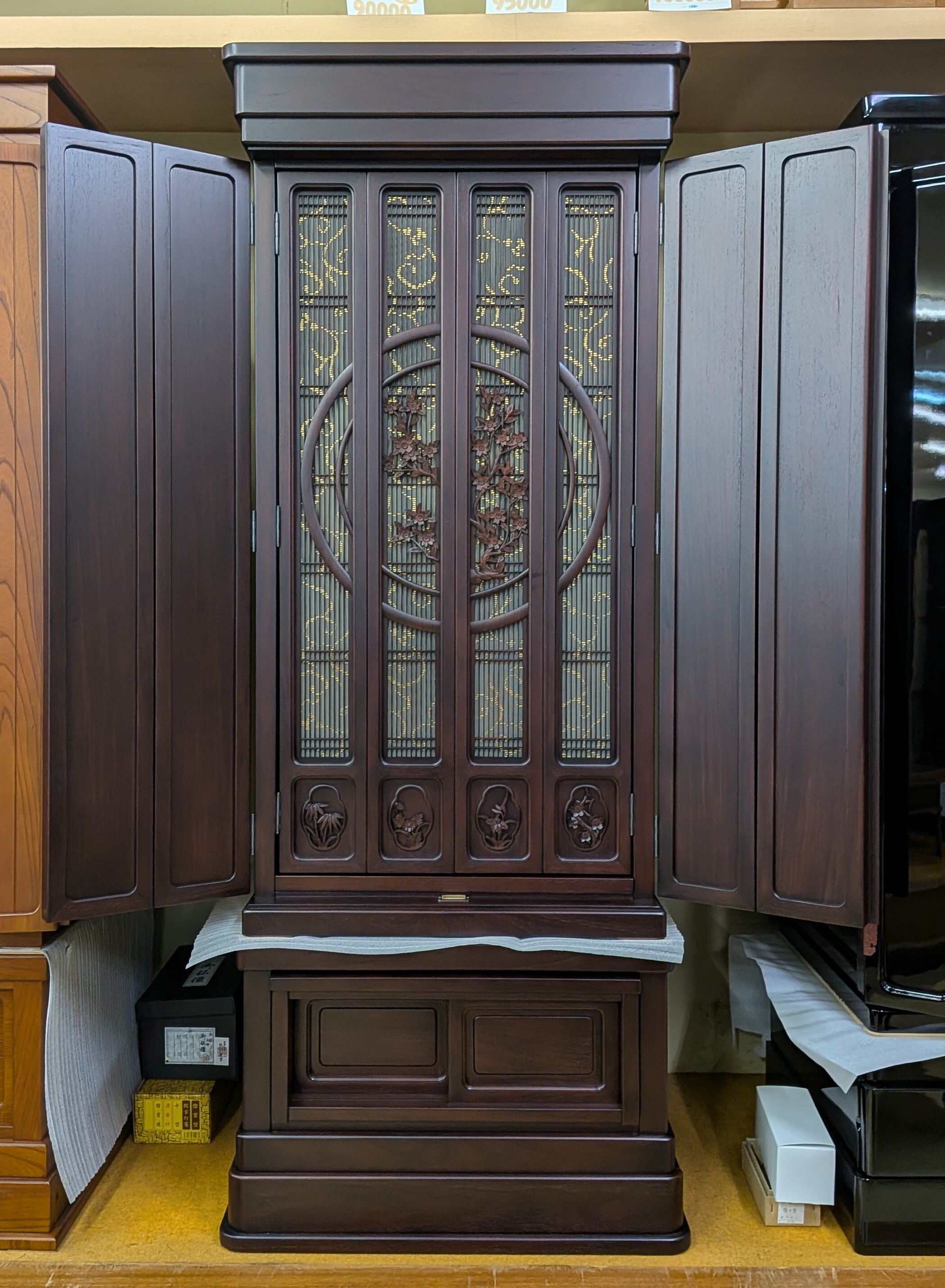 唐木仏壇 紫檀 20号 自社配送 高さ 172cm 幅 69cm 奥行 59cm 仏具付