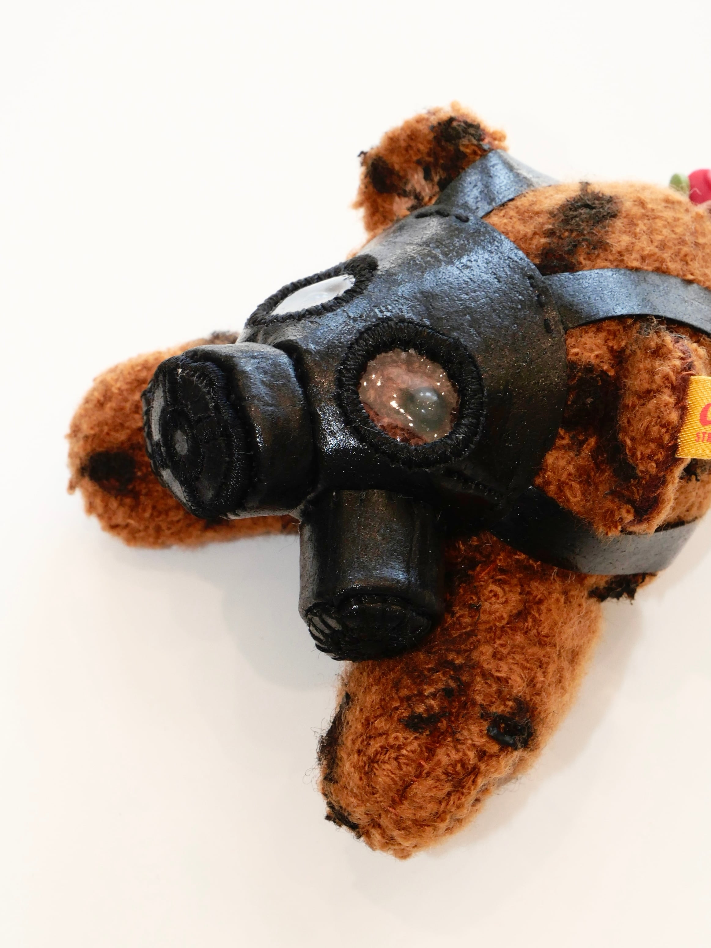 doublet GAS MASK BEAR KEY RING (Silver) | CONSTRUCT1