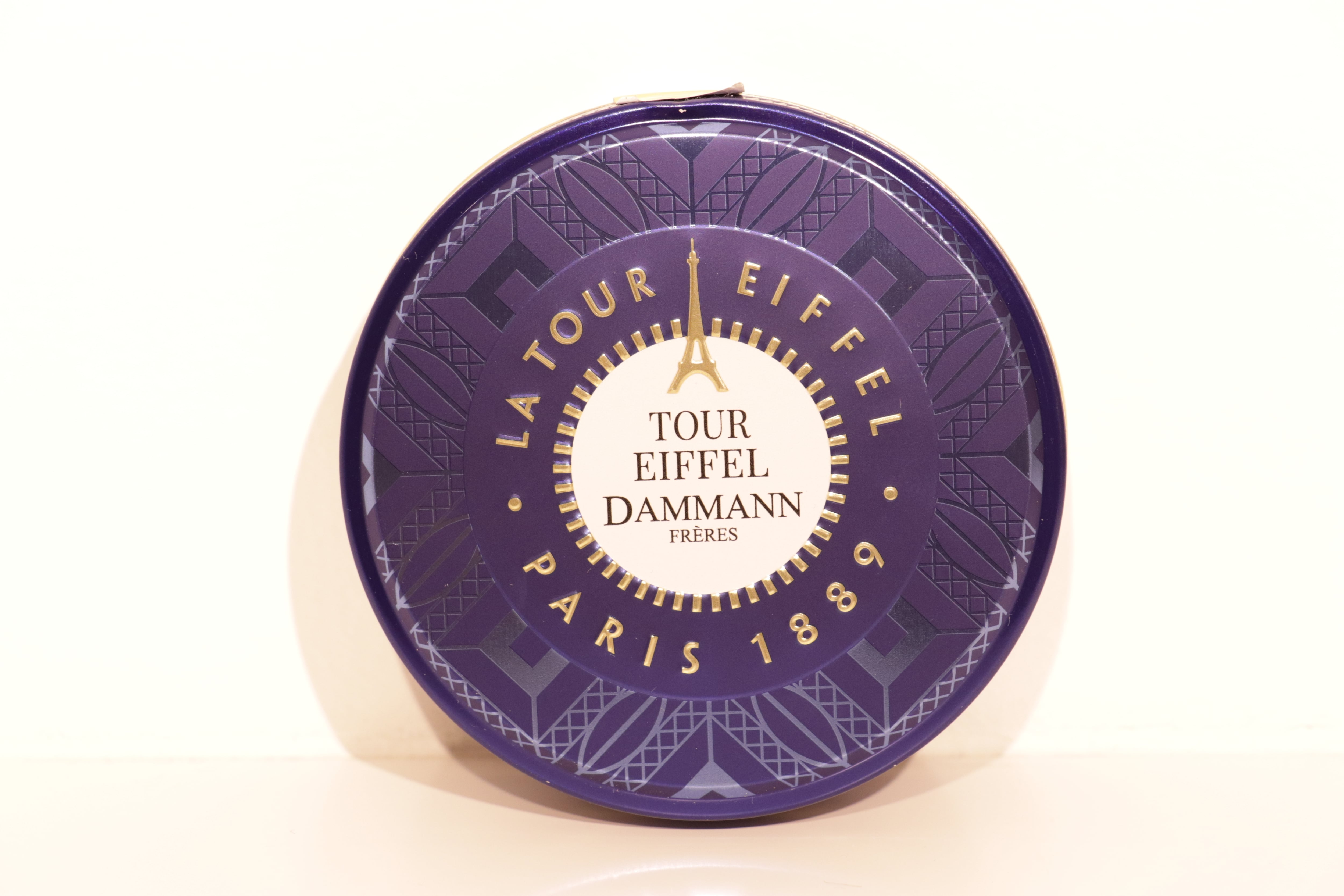 パリからのお土産便 Dammann Frères 缶入エッフェル塔6袋