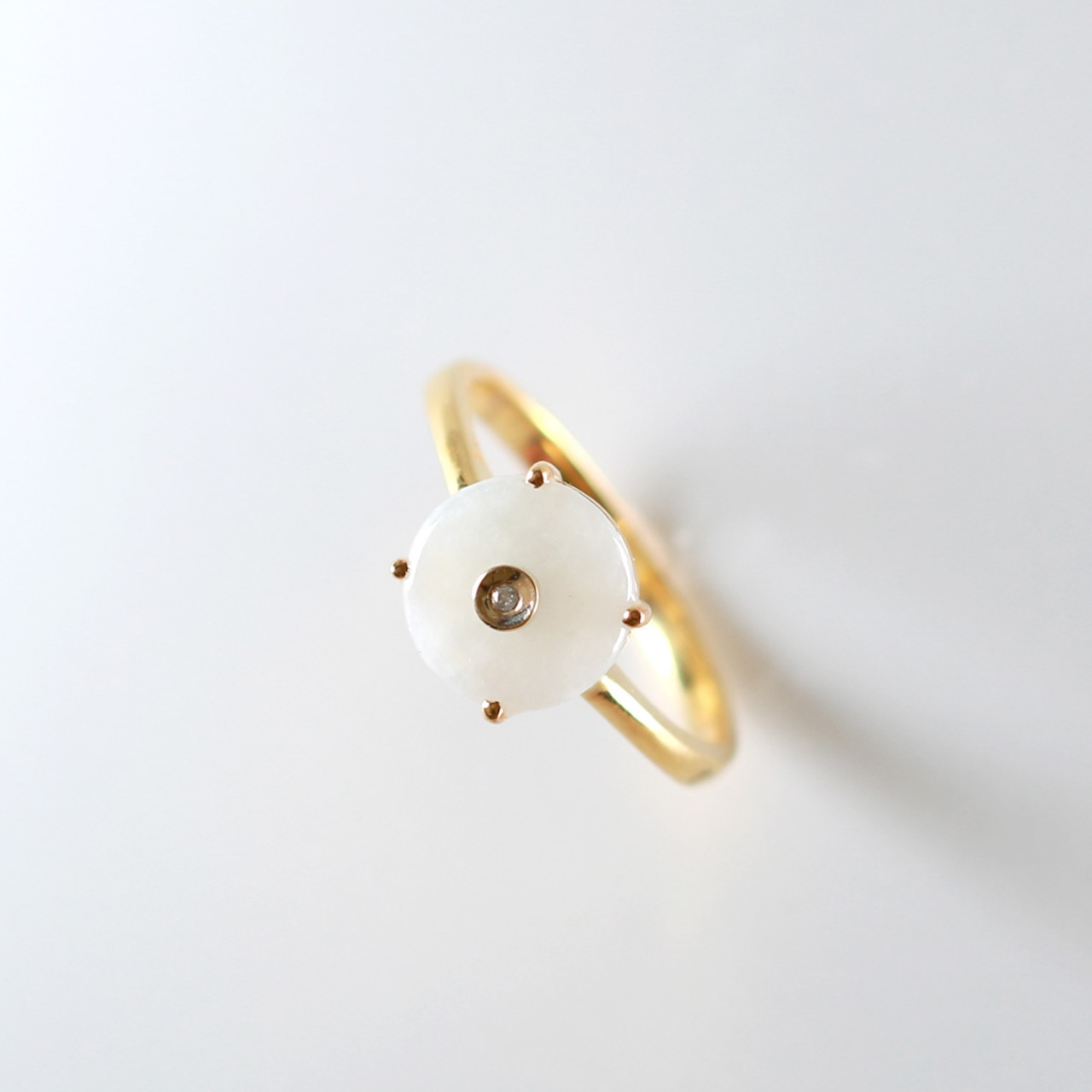 【13号】白翡翠のコインモチーフ！！ K10YG coin diamond 翡翠リング A貨翡翠 jd_rg1633