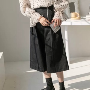 Aラインタック入りスカート　A0432