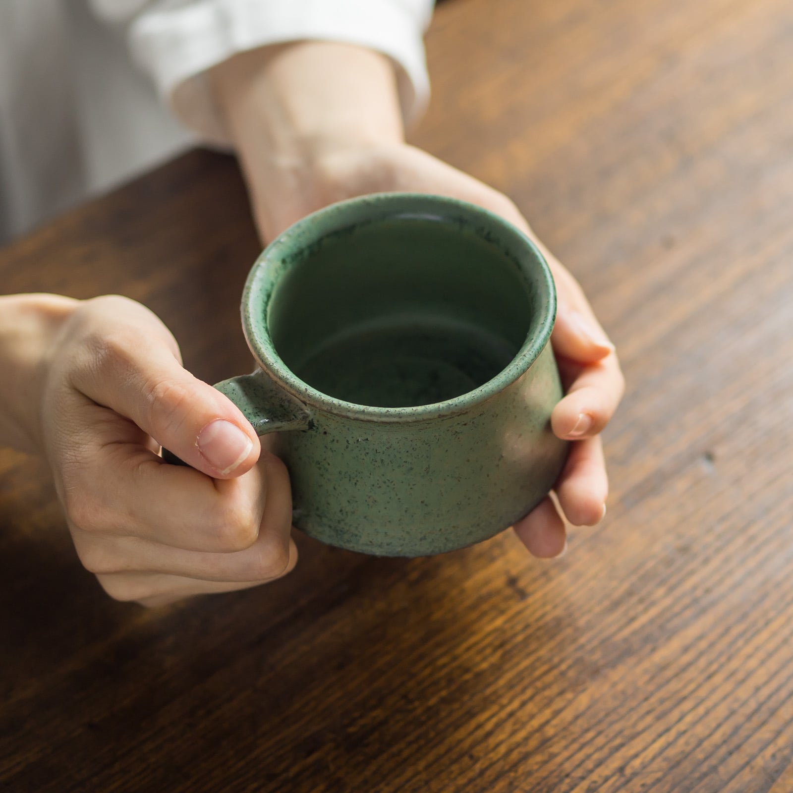 石製カップ 銅釉 青銅色 台形カップ（コーヒーカップ・マグカップ）／安藤美和