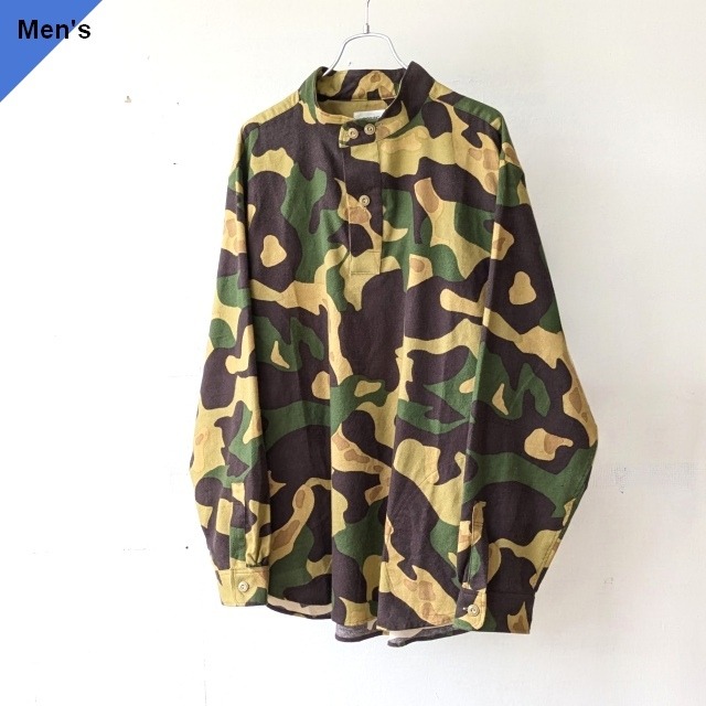 weac. カモフラプルオーバースタンドカラーシャツ GODZILLA-Camo
