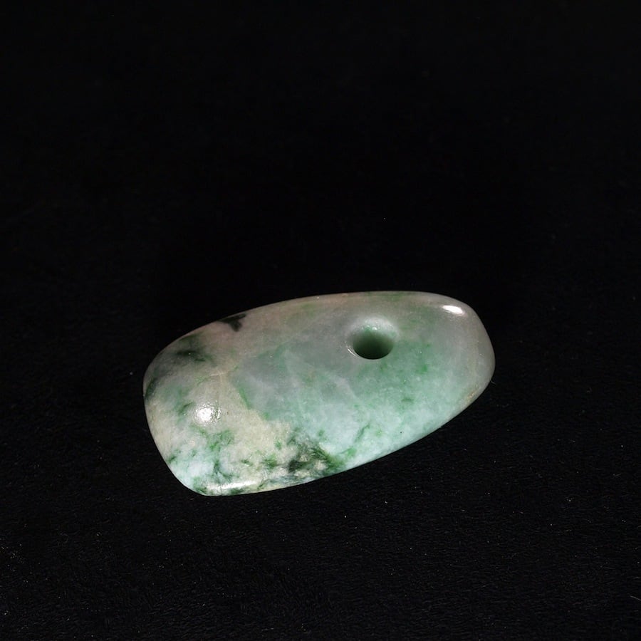 糸魚川翡翠 石斧（玉斧） ペンダント 28g | URUWA 工房 うるわ