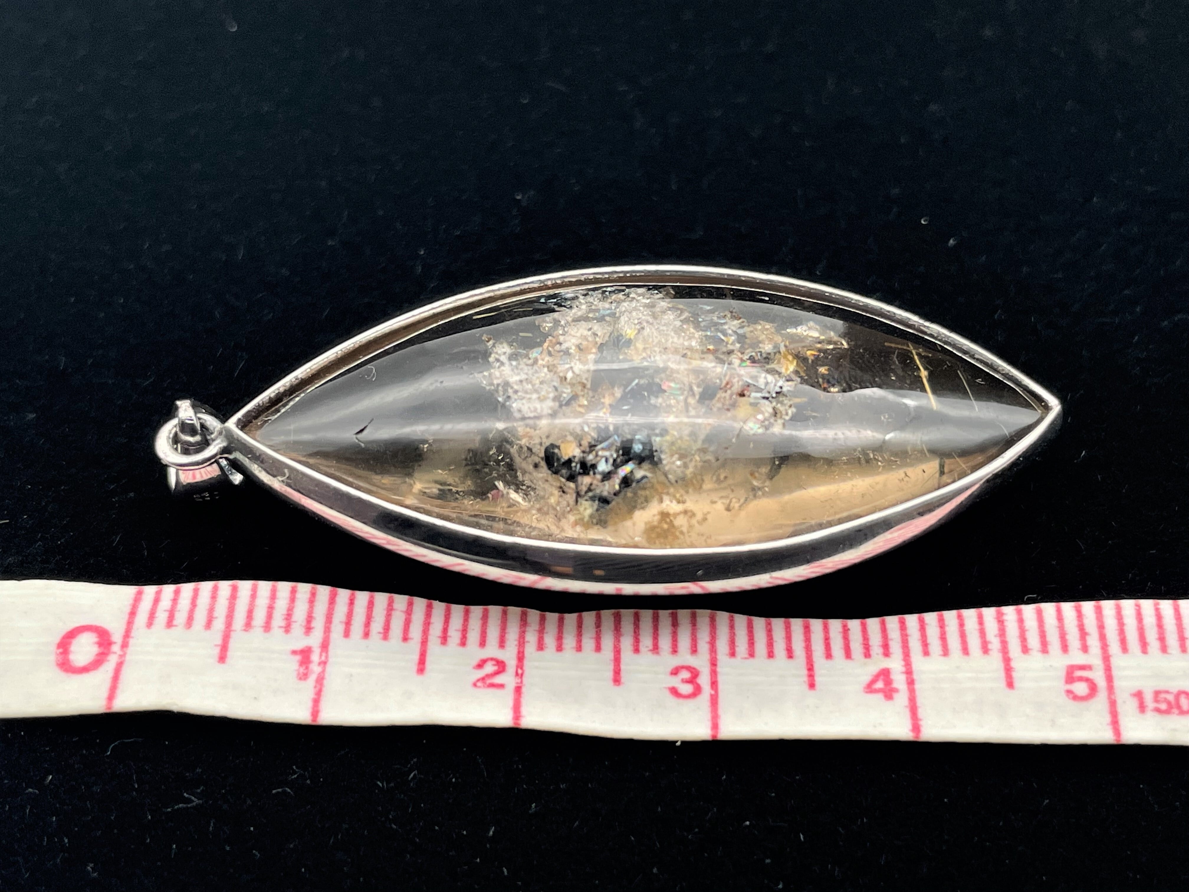 シルバー925ペンダントトップ（ガーデンルチルクォーツ）