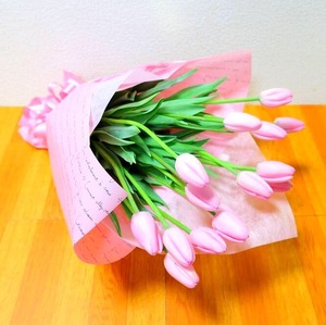 【チューリップの花束Ｍ】誕生日 記念日 お祝い 送別 愛妻の日 バレンタイン ホワイトデー