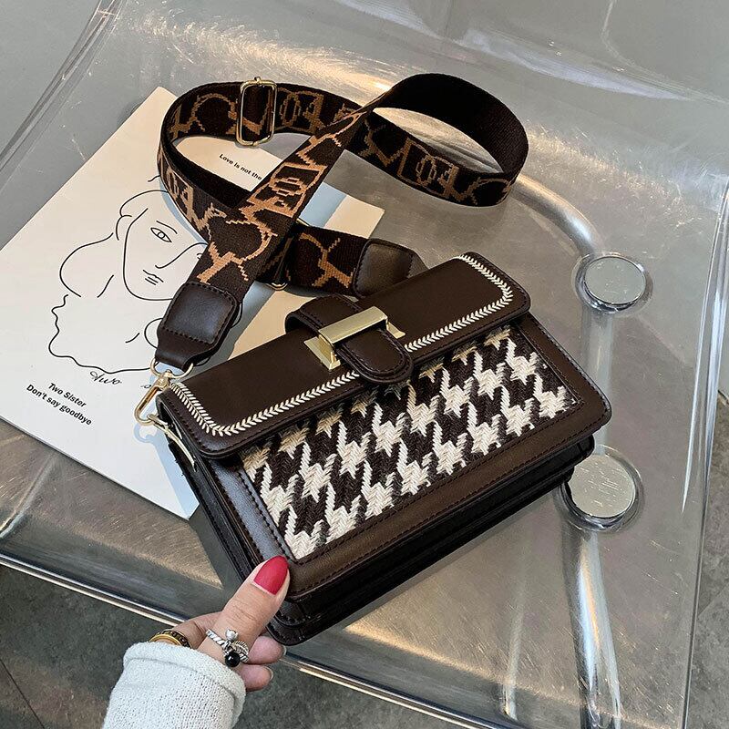 スクウェア メッセンジャーバッグ Tiancai_Wing_Bag10407048795