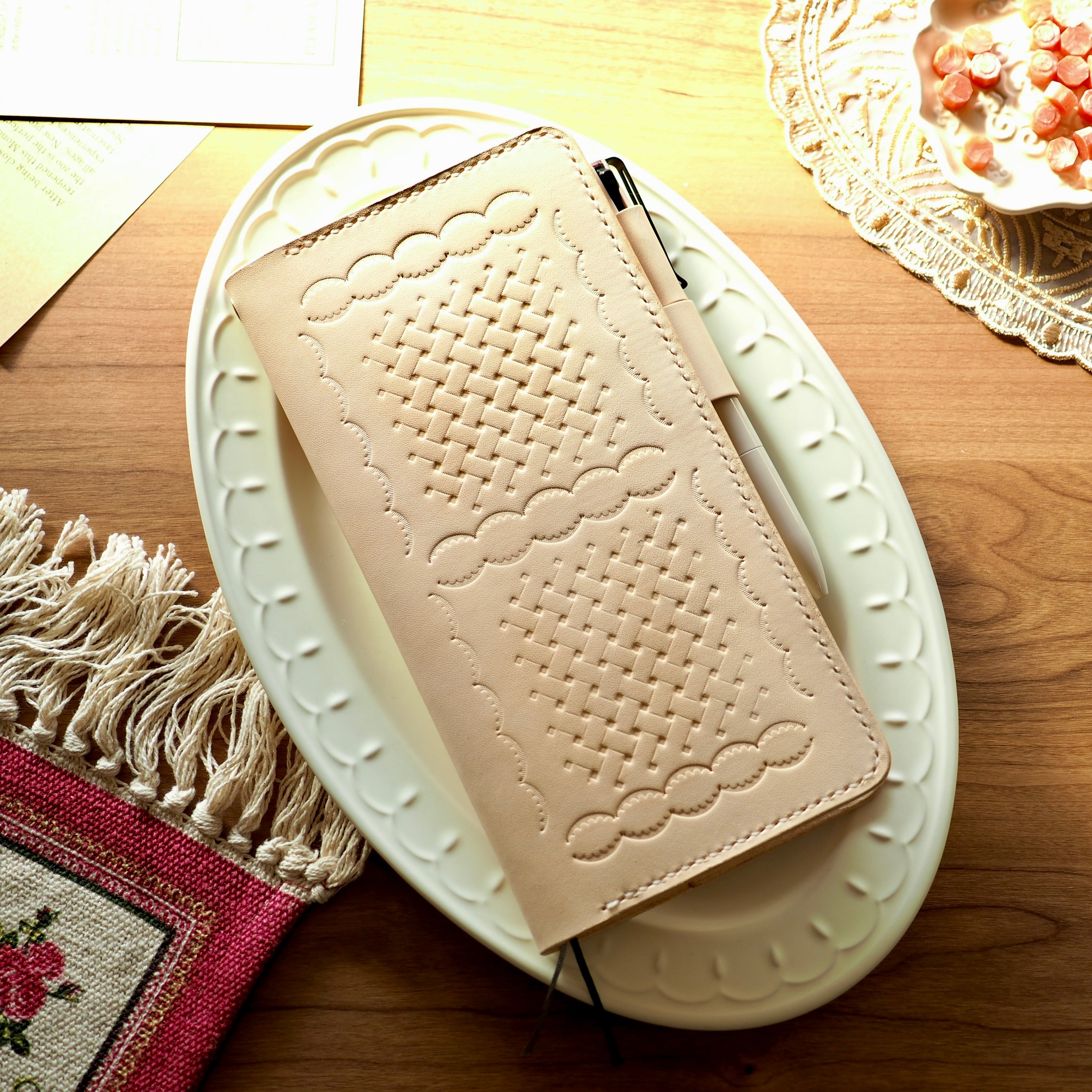 from egg 生焼けアップルパイ　手帳 生焼けアップルパイ×ほぼ日手帳weeksカバー(MEGAにも対応) | from egg