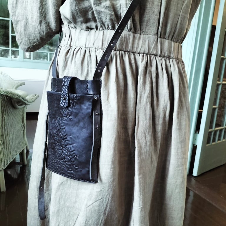 BLACK CHAPEL Mini Tote B | PAY ID