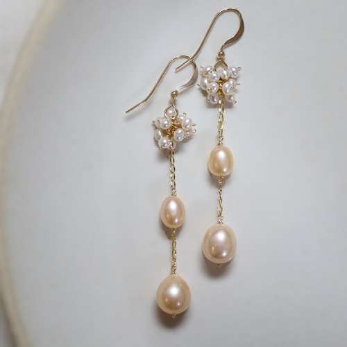 Angel's pearl chain short earrings/peach orange