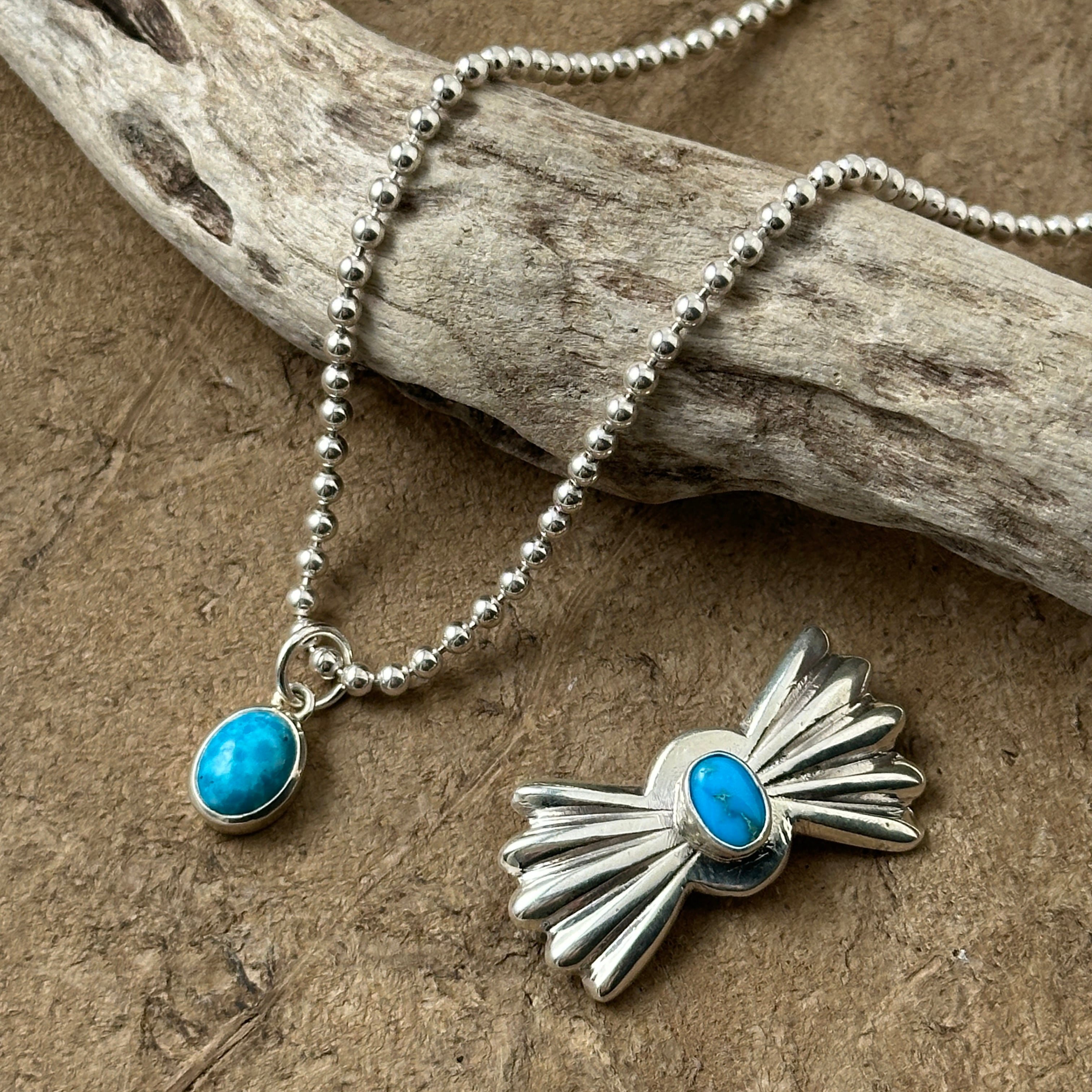 Indian Jewelry》バタフライ キングマン ターコイズ ブローチ 蝶
