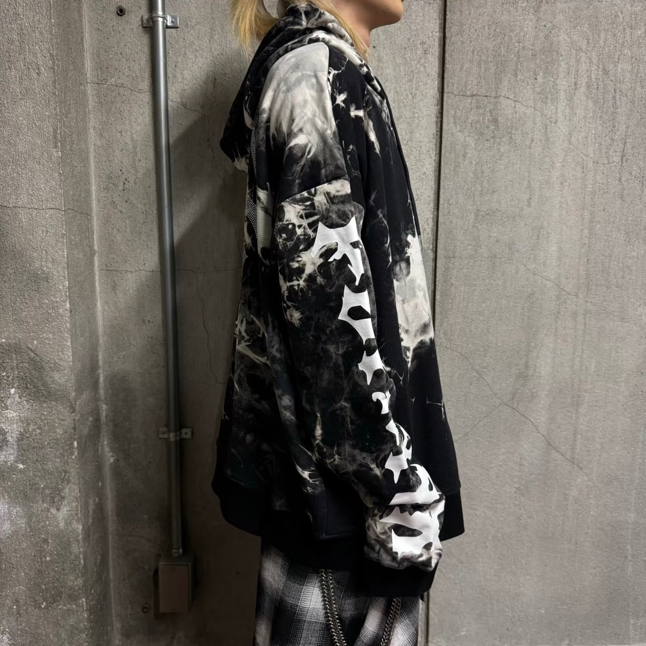 クロミ×PSYNYXXコラボZIPパーカー 地雷 サブカル サンリオ | 韓国系