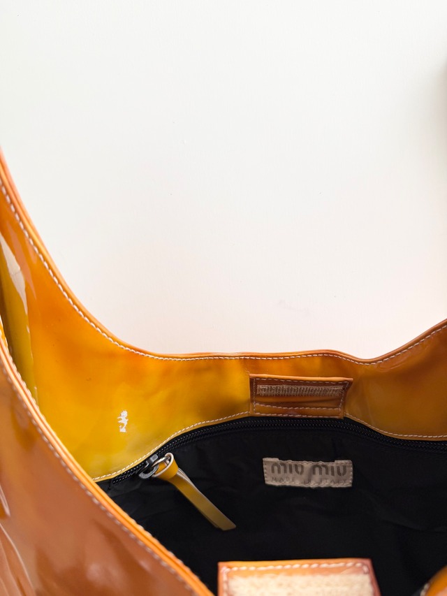 FW1998 MIU MIU ENAMEL HAND BAG