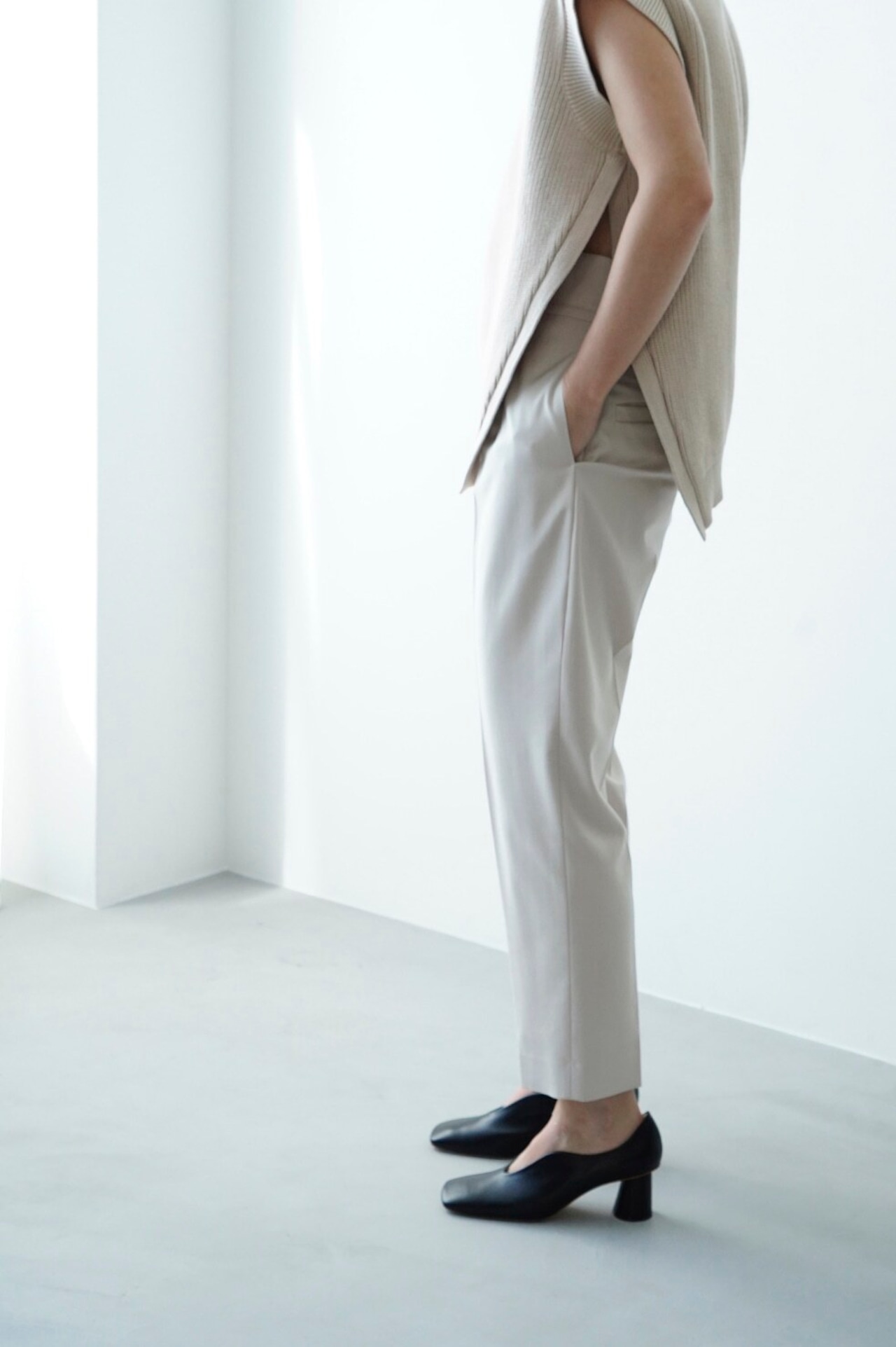 CLANE クラネ　 HIGH WAIST TAPERED PANTS