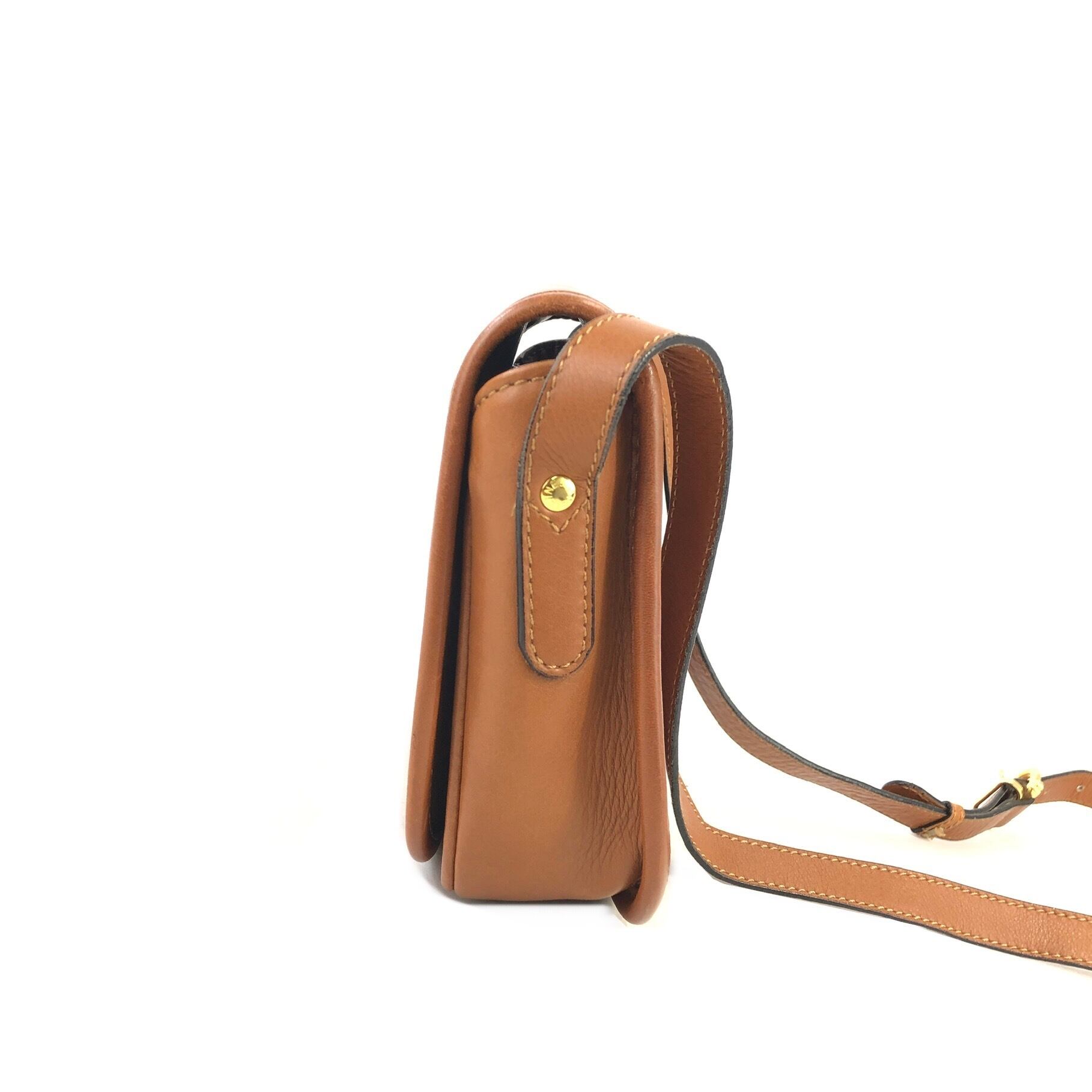 CELINE セリーヌ ガンチーニ レザー フラップ ショルダーバッグ