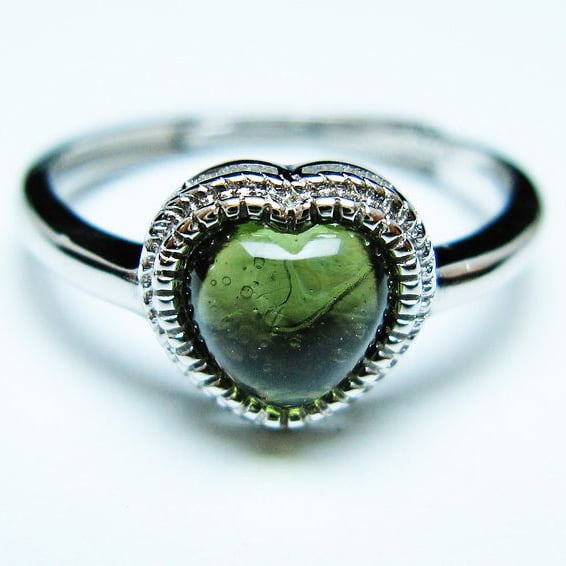 モルダバイト リング 指輪 ハート 13号 フリーサイズ 一点物 メール便可 [M便 1/20] 199-454