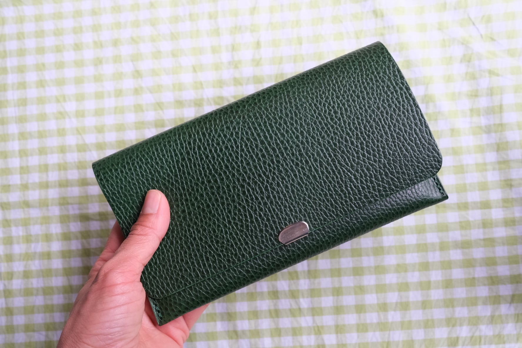 《即納》flat wallet hook button type【deep green】