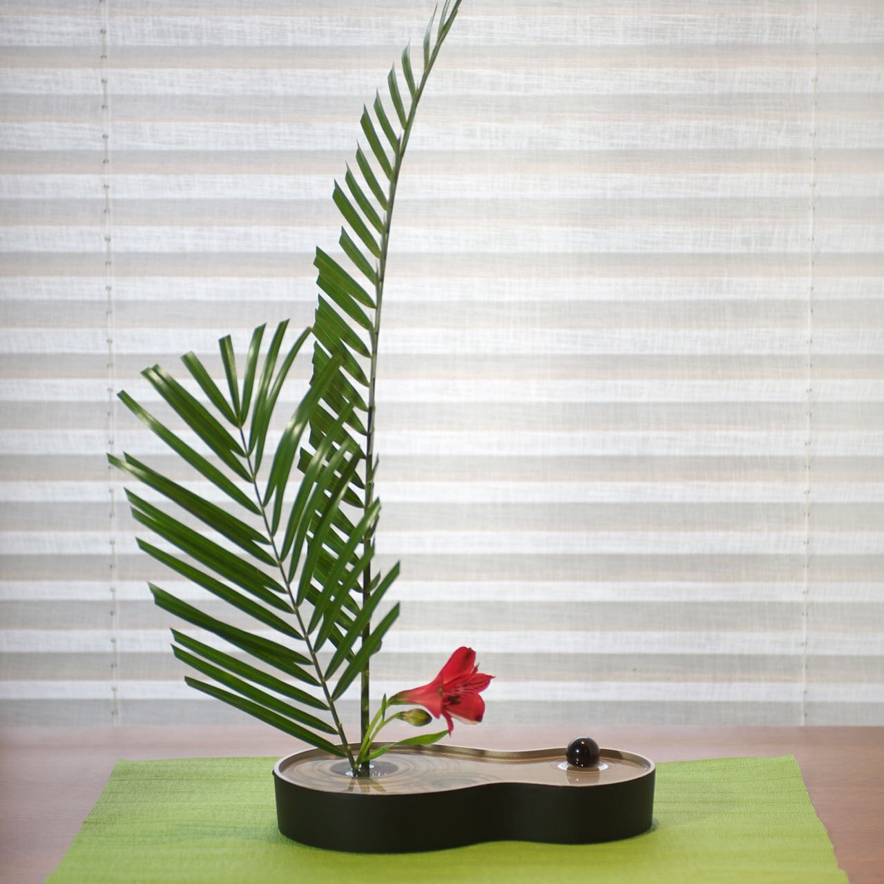 生け花におすすめの花器》雫影HISAGO｜銀雅堂 | 生活を楽しむ専門店