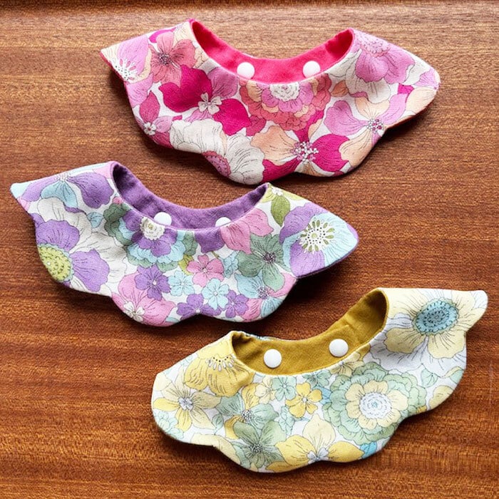 CAT BIB 花＆イエロー 猫首輪 スタイ首輪 もくもくキャットスタイ