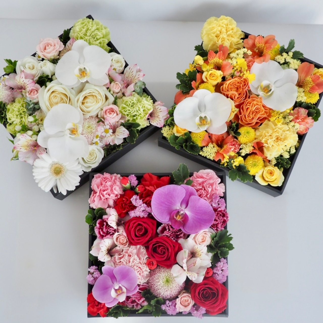 サプライズのボックスアレンジメント(L)