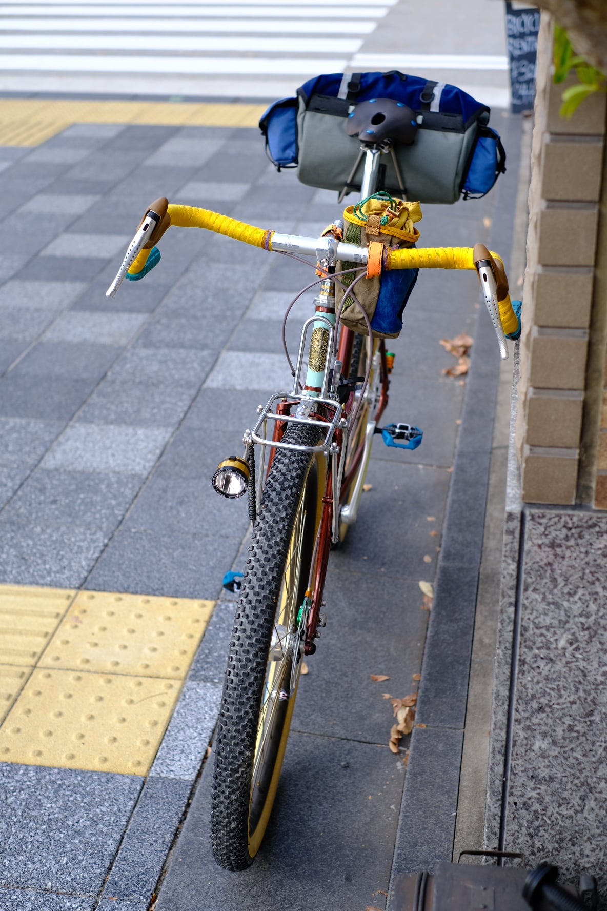 CRUST BIKES】TOWEL RACK BAR (POLISH) | Humhumhug Online Shop
