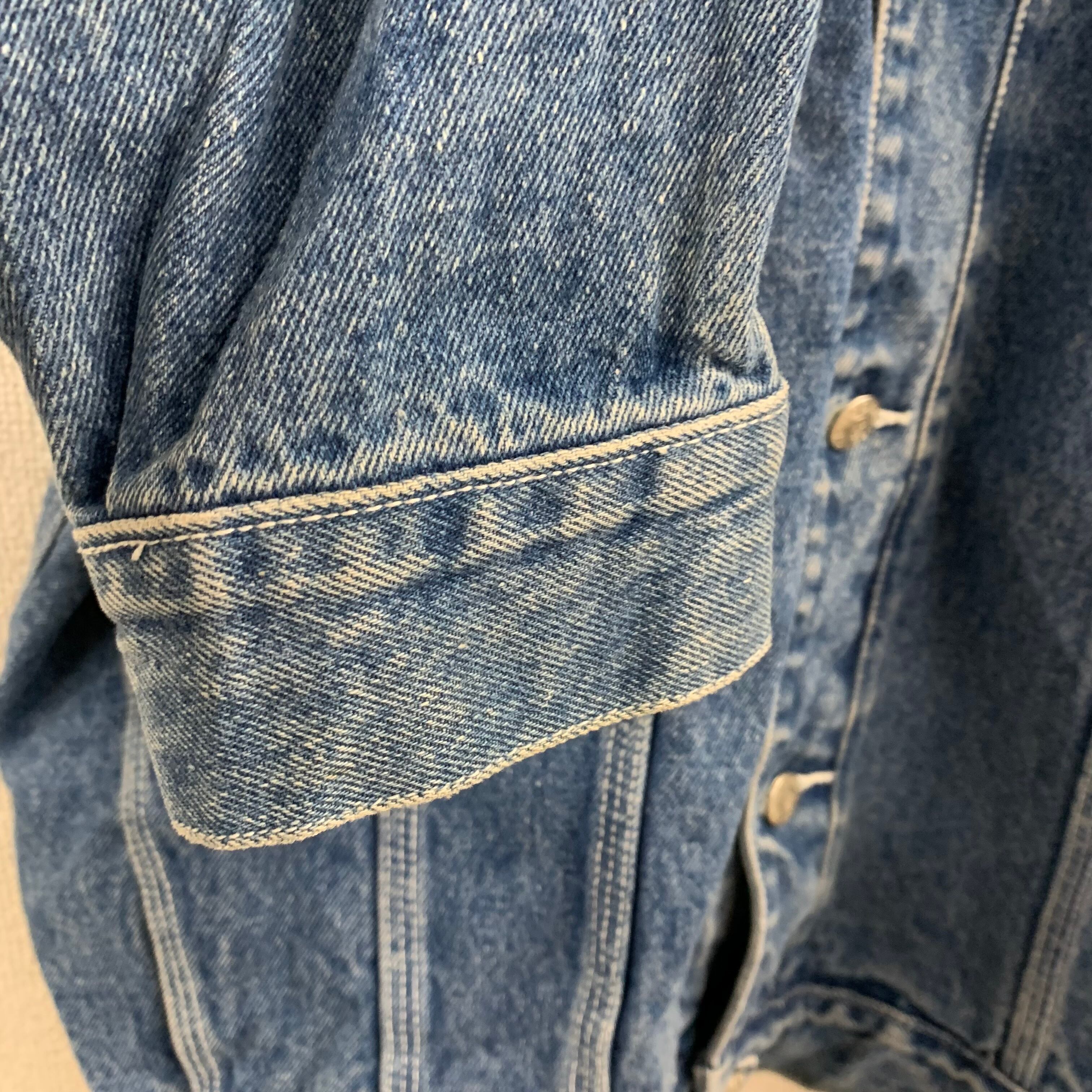 90s- ルーニーテューンズ デニムジャケット フード付き キャラクター刺繍 バイカラー L 古着 古着屋 埼玉 ストリート オンライン 通販