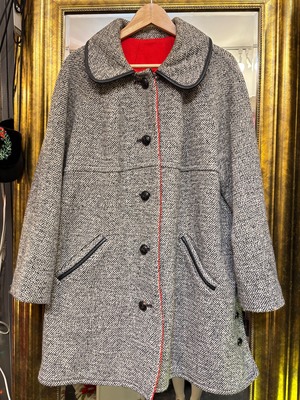 60's black tweed coat