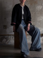 Dao tribe／ Vintage studded jacket