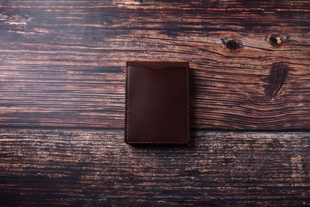 州警察バッジ付きレザー手帳 警察手帳 レプリカ 貴重品！MIU404 九重世人 警察手帳、IDカード