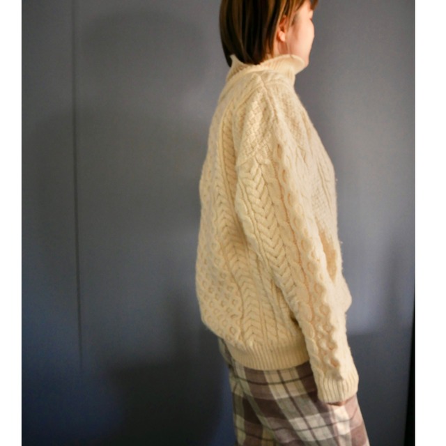 Merino wool turtle knit
