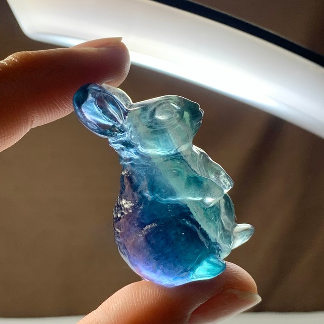 2.フローライトうさぎ・インテリア