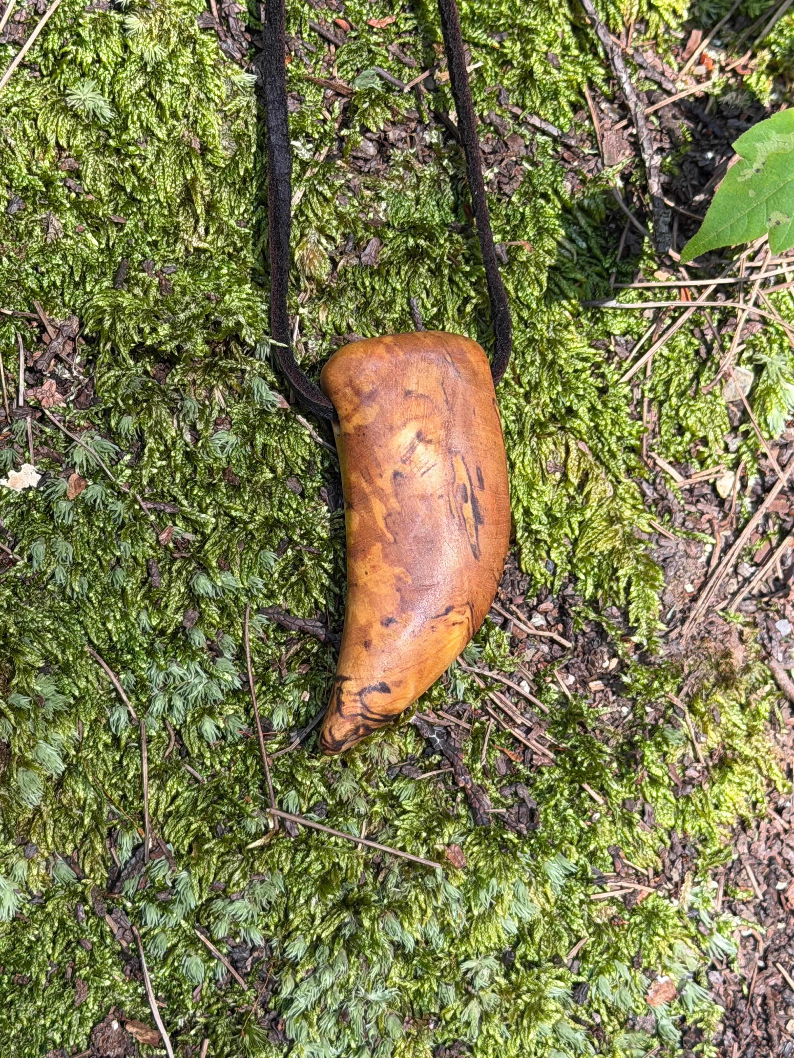 sunswood 北海道白樺瘤 スポルテッド　ウッドペンダント sunswood