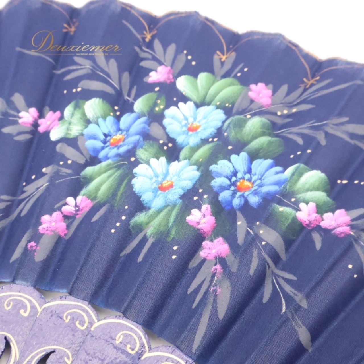 フラメンコ アバニコ 扇子 小物 小道具 32cm ブルー系 青 紺 水色 ゴールド 花柄 アイテム 練習 舞台 発表会 イベント アクセサリー 花柄扇子 おしゃれ フラメンコ衣装 パフォーマンス小物 青色系 ダンス用品 アクセサリー小物 ステージ用品