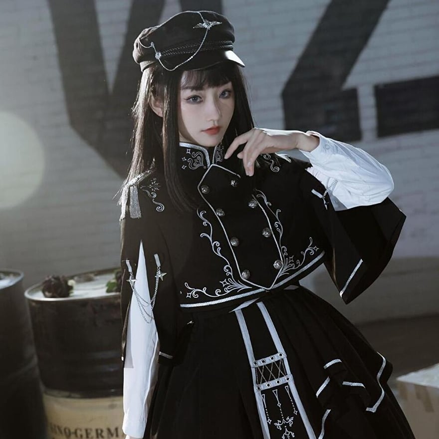 即納】 現品限り 軍服ロリィタ セットアップ ダブルブレスト ケープ