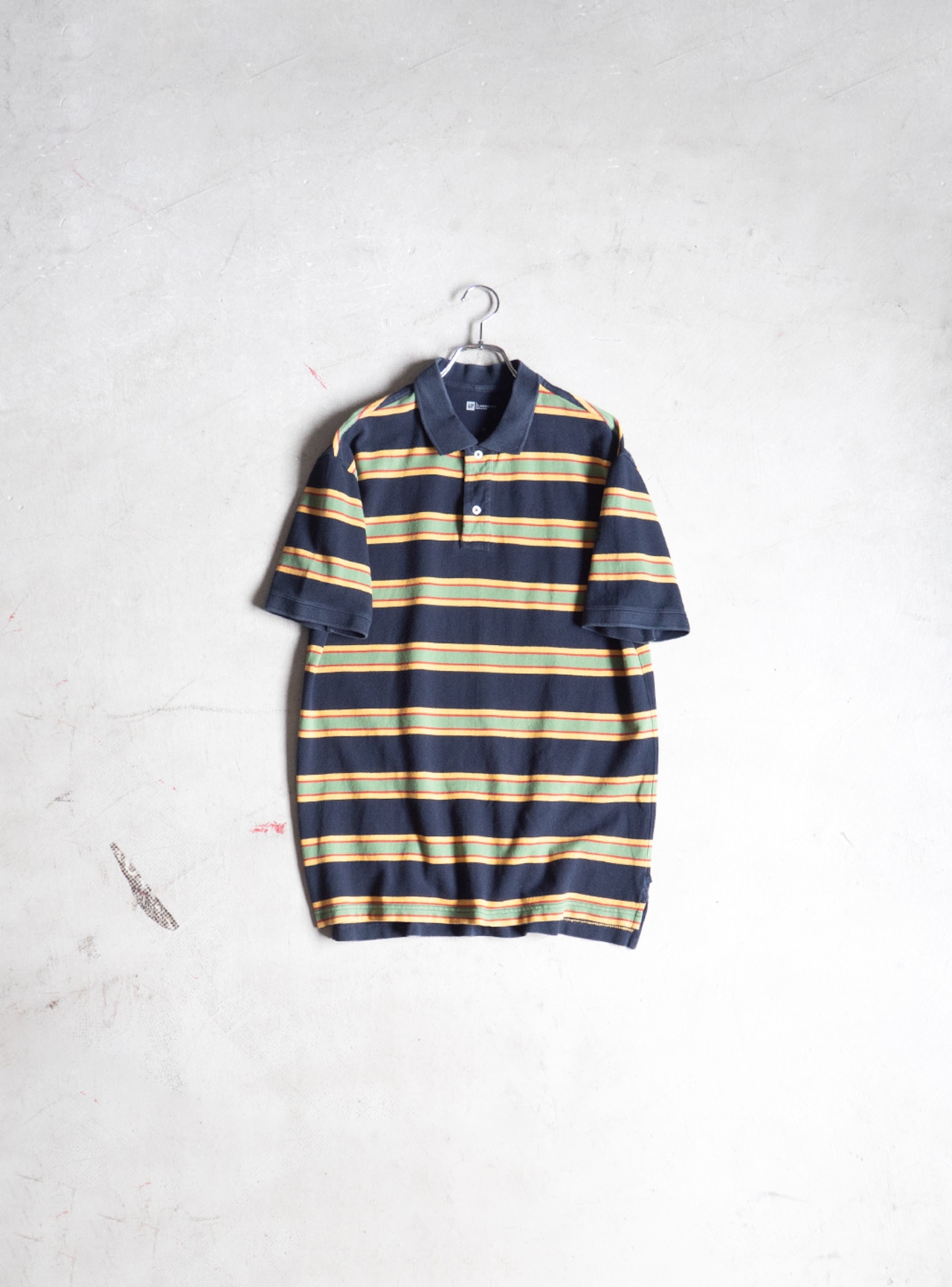 "GAP" used Multi border polo shirt