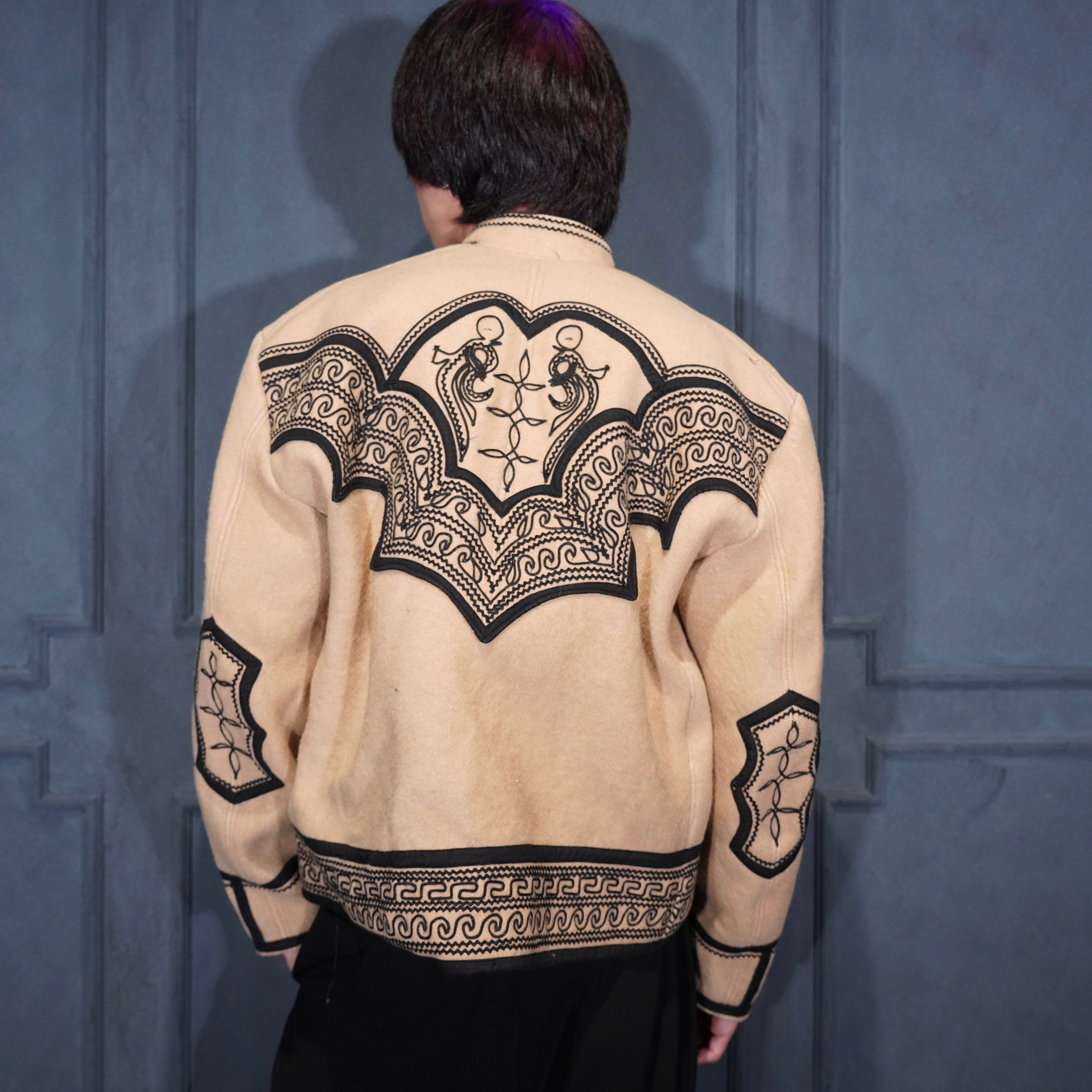 USA VINTAGE SHORT LENGTH EMBROIDERY DESIGN HAND MADE WOOL JACKET
