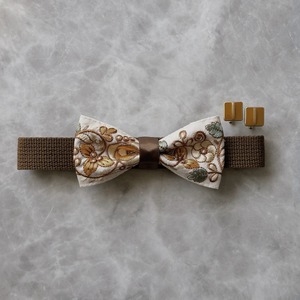 cuffs button × tai code