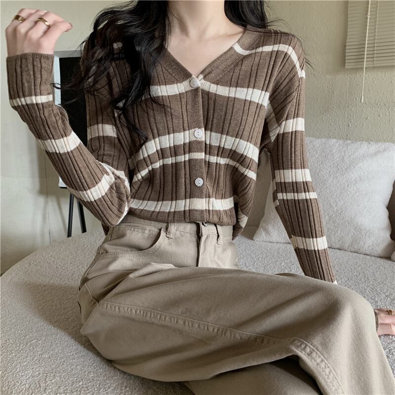 22aw Vネックボーダーリブニット 韓国レディースファッション通販 Krex ケーレックス