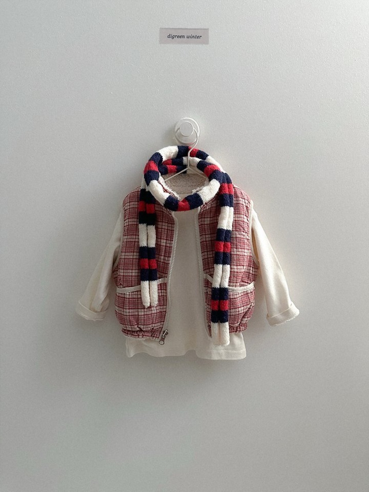 〖取寄〗韓国子供服 / 26winter / Digreen / リバーシブルベスト / キッズ / 冬服 *S~2XL*