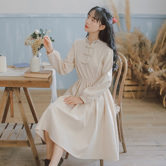 大人可愛い チャイナ風刺繍ひざ丈長袖ワンピース プチプラ韓国ファッション通販 Mocchida モッチダー